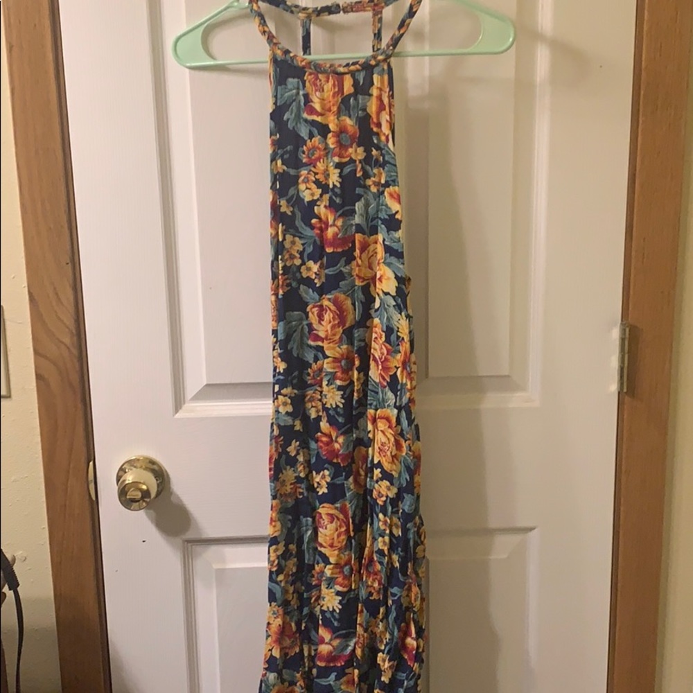 Beach floral dress.